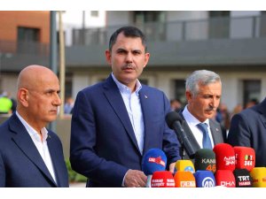 Bakan Kurum: "Bu yılın sonunda da tüm depremzedeler evlerine kavuşacak"