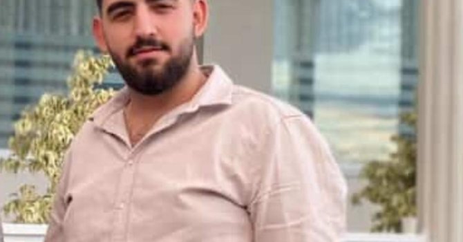 Trafik kazasında ölen genç, davul zurna eşliğinde toprağa verildi