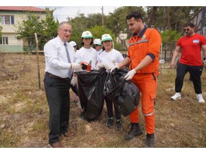 Öğrenciler, yangınlara karşı çevre temizliği yaptı