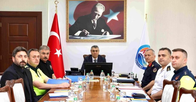 Mersin’de kaçakçılıkla mücadele kapsamında 19 milyon 433 bin lira vergi kaybı önlendi