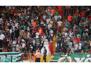 Trendyol Süper Lig: Alanyaspor: 1 - Beşiktaş:0 (İlk yarı)