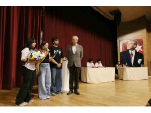 Kepez’de gençler fikirleriyle yarıştı