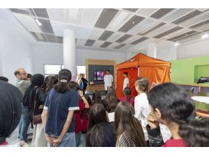 Mersin’de öğrencilere sanal gerçeklikte afet eğitimi