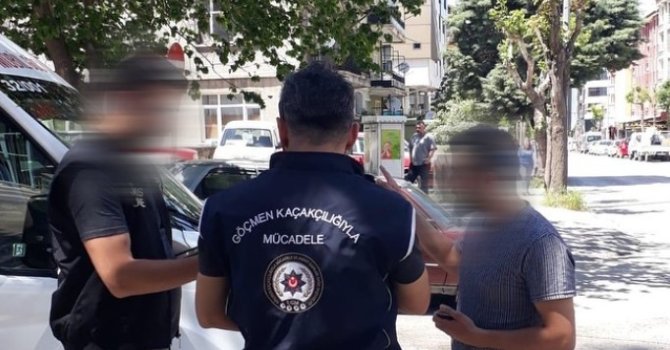Isparta’da vize ihlali yaptığı belirlenen 1 yabancı şahsa idari işlem uygulandı