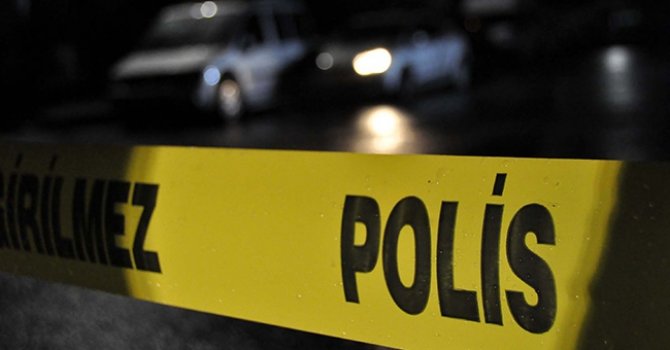 Van güvenliğini atlattı, Antalya polisini geçemedi