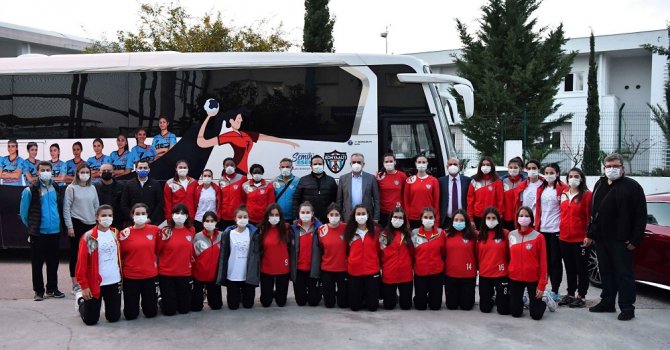 Mavi Kelebekler Türkiye Kupası yarı finalinde