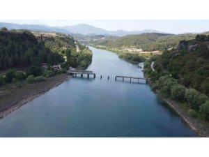 Ziyaretçilerini dinlendiren manzara: Aladağ