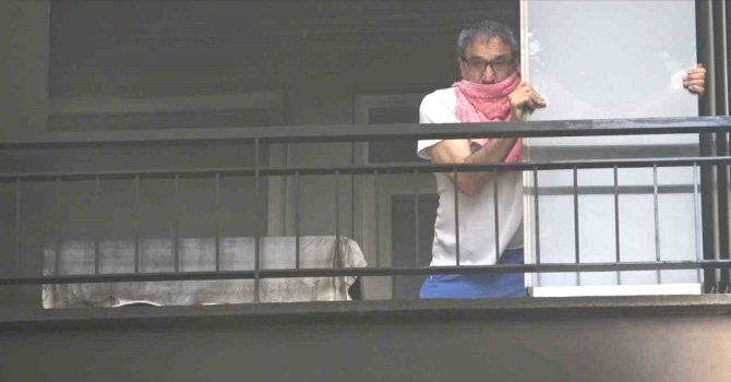 Antalya’da 15 katlı apartmanda çıkan yangında adeta can pazarı yaşandı