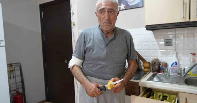 Hakkında uzaklaştırma kararı bulunan adam, barışma çağrısıyla gittiği evde eşi tarafından defalarca bıçaklandı