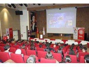 ATÜ’de "Milli Teknoloji Hamlesi" söyleşisi