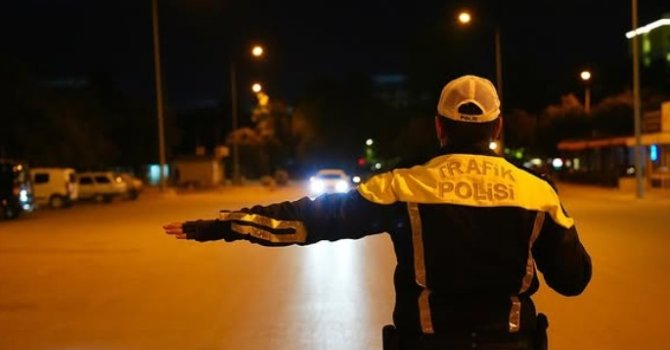 Isparta’da 24 saatte 4 kişi gözaltına alındı, 26 araç trafikten men edildi