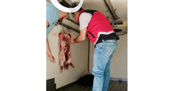 Uygun şartlarda taşınmayan 34 kilo et imha edildi