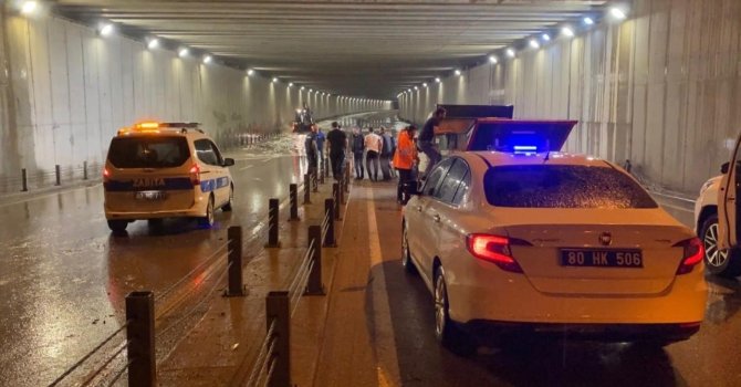 Osmaniye’de sağanak yağmur hayatı olumsuz etkiledi