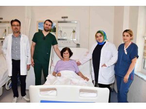 Alanya’da aynı anda iki başarılı akciğer kanseri operasyonu