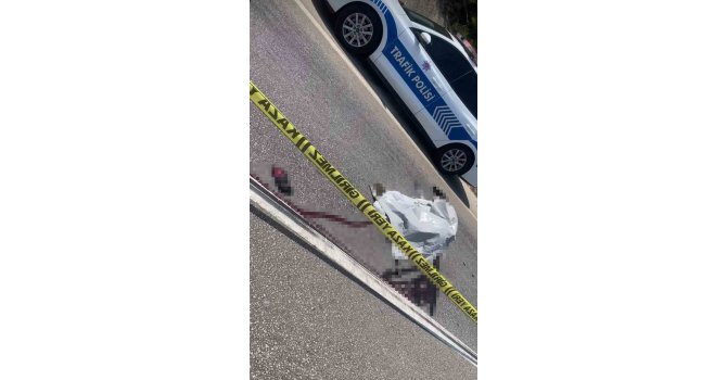 Antalya’da Kemer yolunda feci kaza: 2 ölü, 4 yaralı