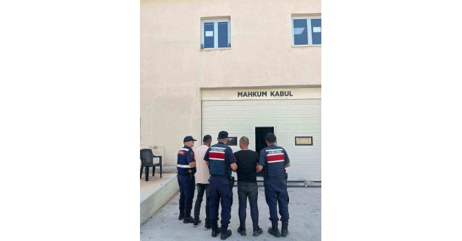 Düğünde havaya ateş açan magandalar tutuklandı