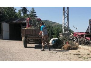 Saimbeyli’de sokaklar temizlendi, çöpler dezenfekte edildi