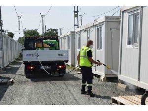 HBB, Erzin’de sineklere ve haşerelere karşı ilaçlama çalışmalarını sürdürüyor