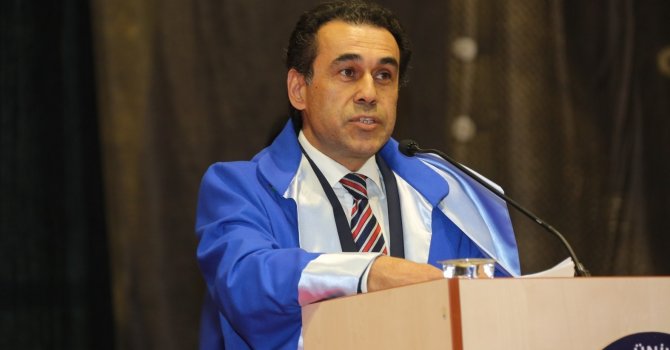 Sahte belge ve intihal iddialarını YÖK onayları profesörlük ünvanı iptal edildi