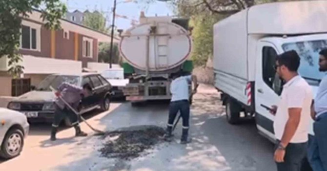 Sosyal medyada paylaşılan görüntüler mikserden yola dökülen betonu temizletti