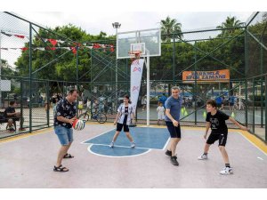 Mersin’de ’Babalar Günü’nde hem spor hem eğlence dolu kutlama