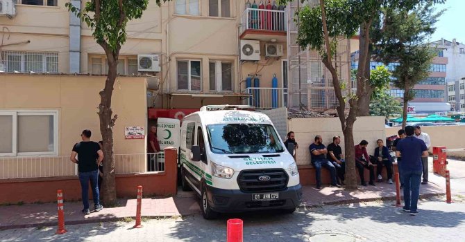 Babalar gününde hayatını kaybeden baba ve kızlarının cenazesi adli tıptan alındı