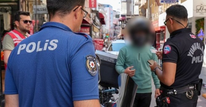 Isparta’da bir haftada binlerce kişi sorgulandı, yüzlerce sürücüye ceza kesildi