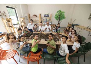 Başkan Seçer çocuklarla bir araya geldi