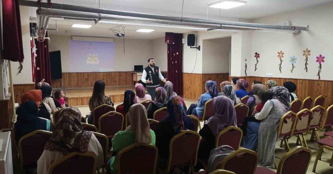 Adana’da uyuşturucuyla mücadele eğitimi