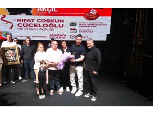 Mersin Erdemli’de gençlere unutulmaz karne hediyesi