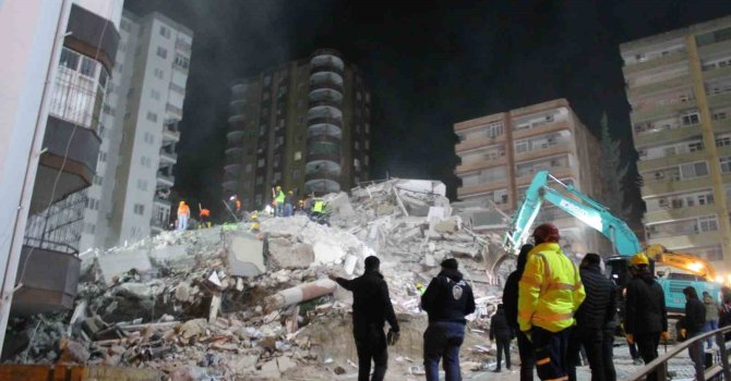 Adana’da 42 kişinin öldüğü Ekim Apartmanı davasında karar verildi