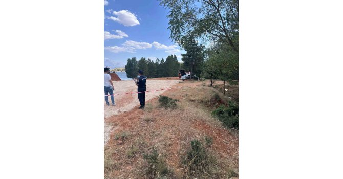 Kayıp olarak aranan genç, gölette ölü bulundu