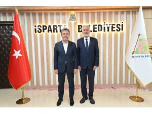 Bakan Yumaklı’dan Isparta’ya tam destek: "Vatandaşın lehine her adımın yanındayız"