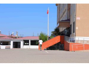 Kahramanmaraş’ta YKS maratonu: Sınava geç kalınca kapıdan bakıp geri gitti