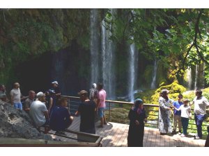 Mersin’deki gizemli hazineye ziyaretçi akını