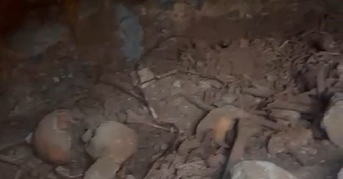 Temel açma çalışması sırasında kafatasları ve kemikler çıktı