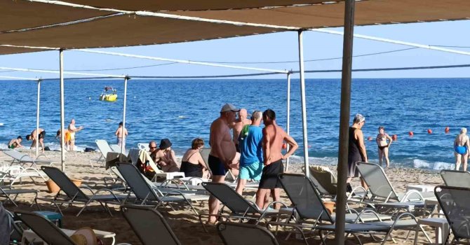 Antalya’da tatil yapan turist denizde boğuldu