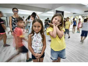 Muratpaşa’da sanatla dolu yaz tatili