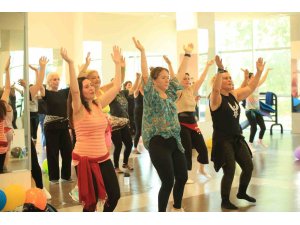 Kepez’den hanımlara özel pilates eğitimi