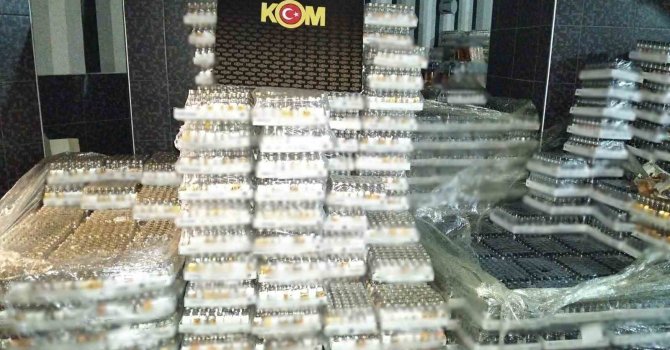 Antalya’da kaçakçılık operasyonu: 26 şüpheliye adli işlem