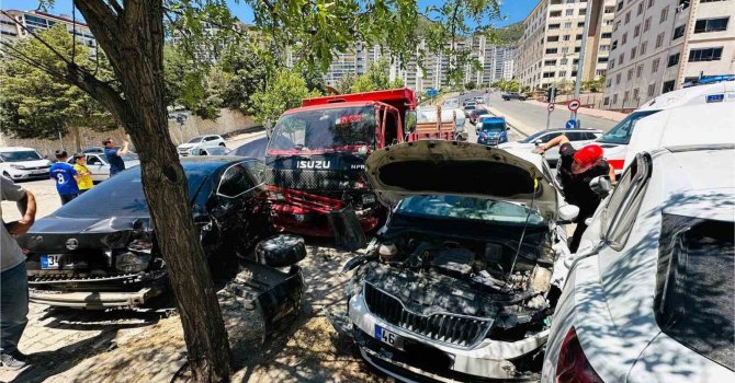 Kahramanmaraş’ta trafik kazası: 3 yaralı