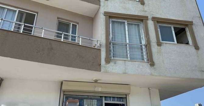 Kötü koku üzerine girilen evde yaşlı adamın cansız bedeniyle karşılaşıldı