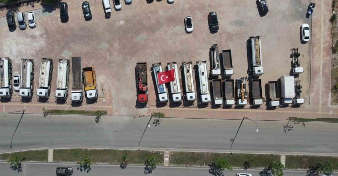 Antalya’da sahte belgelerle tescil edilen 22 araç muhafaza altına alındı