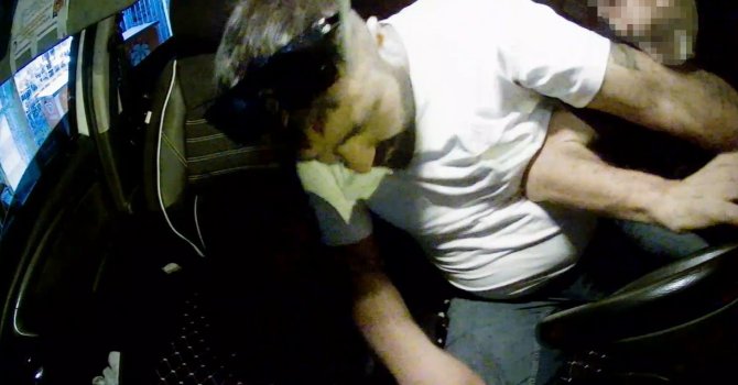 Taksiciye dehşet yaşattı