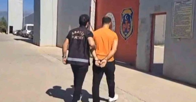 Arsuz’da 4 yıl hapis cezası bulunan şahıs tutuklandı