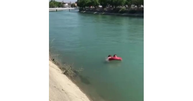 Yeğenini kurtardı, kendi boğularak can verdi