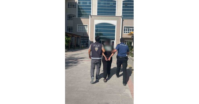 Burdur’da 3 aracı çalıp, 5 araca zarar veren oto hırsızlığı şüphelisi tutuklandı