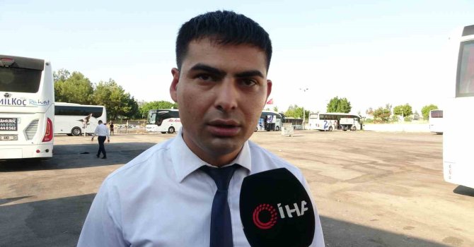 Muavinin cesurca hamlesi kazayı önledi, genç muavin o anları anlattı