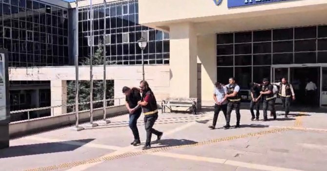 Osmaniye’de kurşunlama şüphelisi 2 şahıs tutuklandı