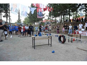 Bu da köy Survivor’u: 5 yıldızlı tatili duyan köylüler kıyasıya yarıştı